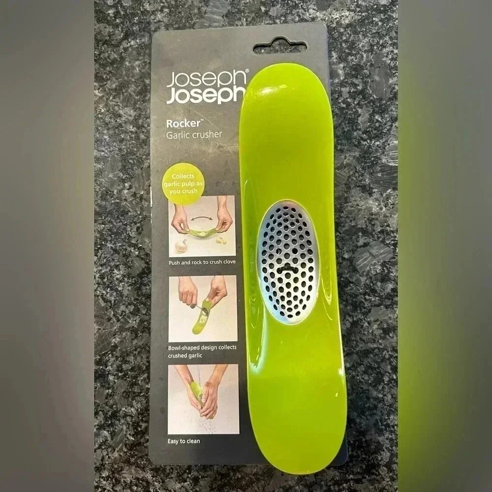 Joseph Garlic Rocker Crusher Mincer Press Plastic Dishwasher Safe, Green NWT